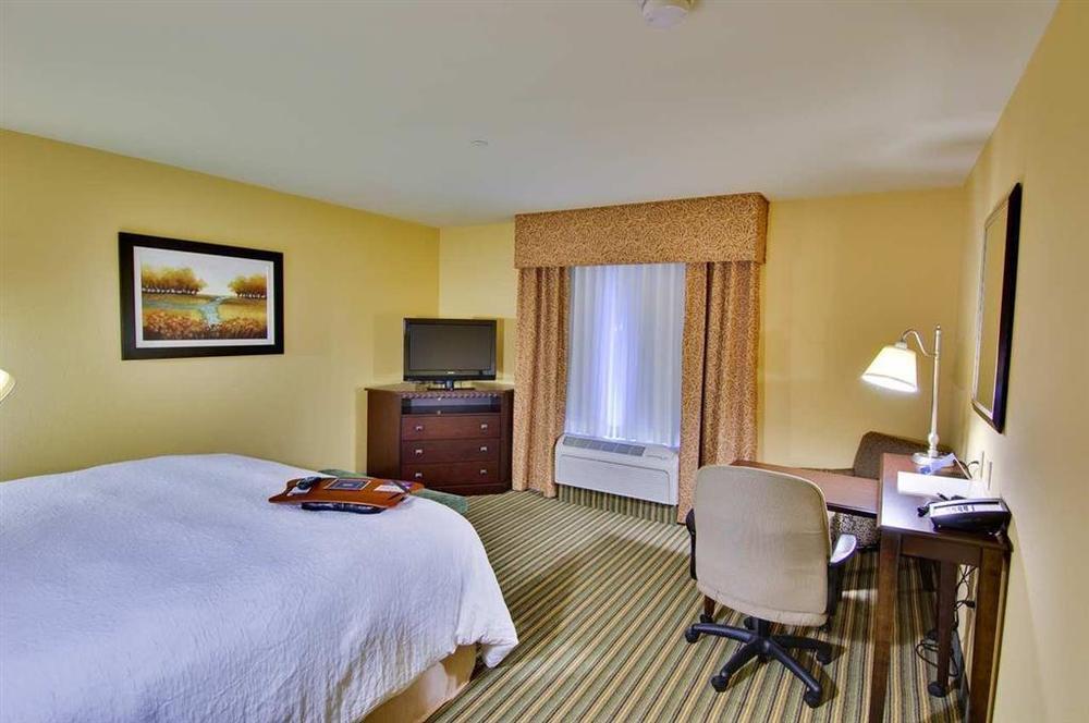 Hampton Inn & Suites Fort Belvoir Alexandria South Exterior foto